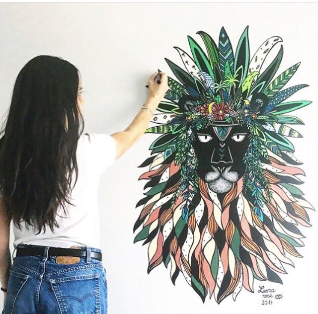 Black lion 
#Leonarose #art #wallpainting #posca