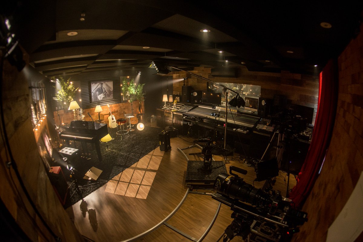 Já está tudo pronto pessoal para a gravação! Em breve tem lançamento do Buteco do Gusttavo Lima 2 para vocês!! #ButecoDoGusttavoLima