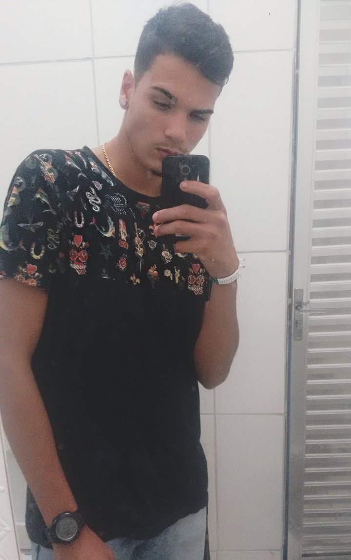 numtemjeito's tweet photo. + 2 de Cria https://t.co/XHyzqx70l4