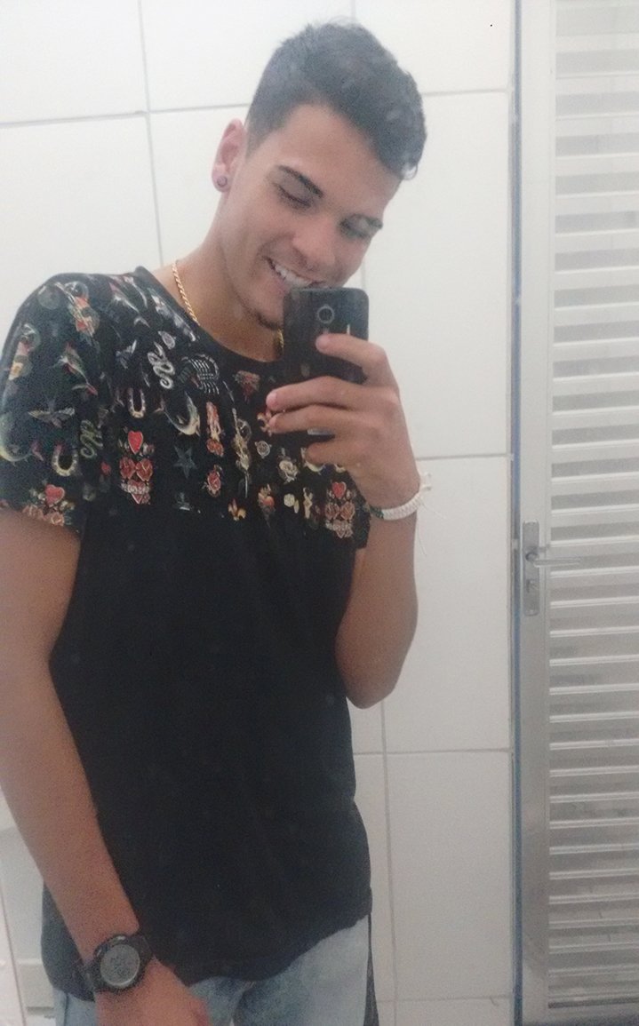 numtemjeito's tweet photo. + 2 de Cria https://t.co/XHyzqx70l4