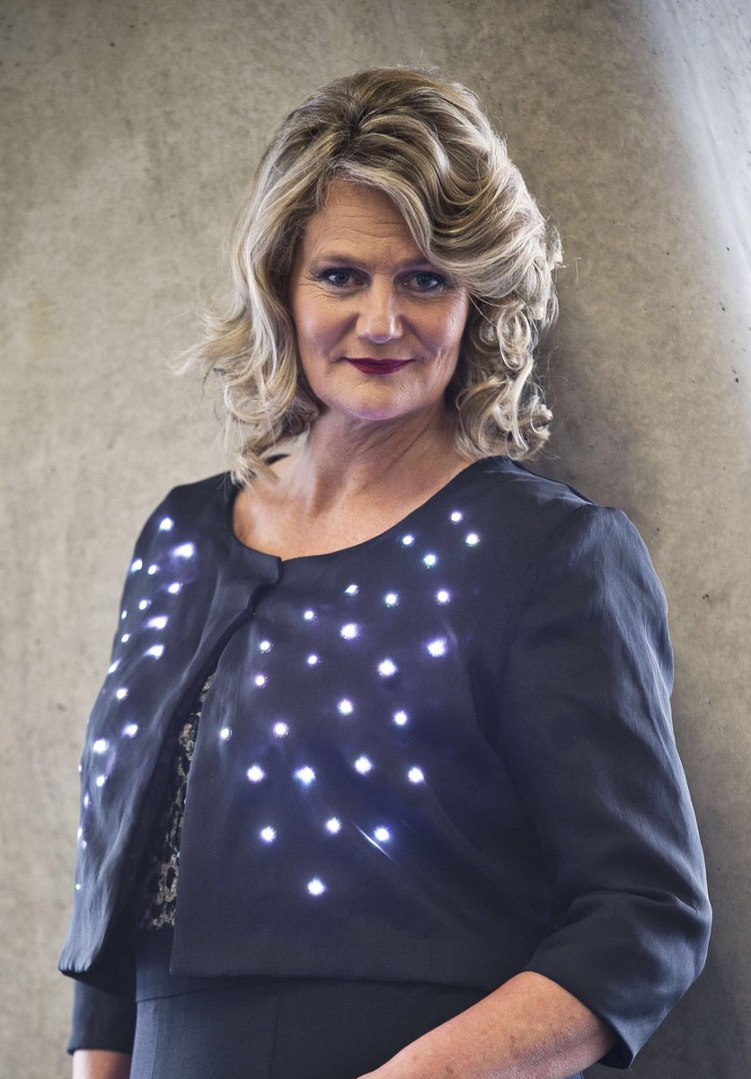 Here's the reveal of this years outfit for the #AUTBizAwards MC <a href="/SarahTrotmannz/">Sarah Trotman</a>! Be sure to tweet #AUTBizAwards to light it up! 👏👍👌💡🏆