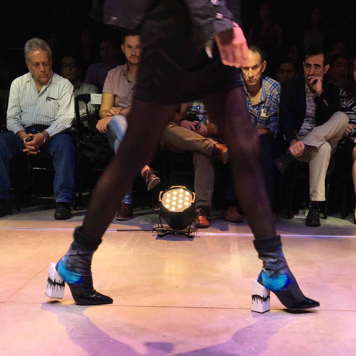 ka_volta's tweet photo. #Moda 👠 | Las propuestas de categoría profesional en #calzado 😍 #Modarte @fashionminerva https://t.co/b7RFqqRQMK