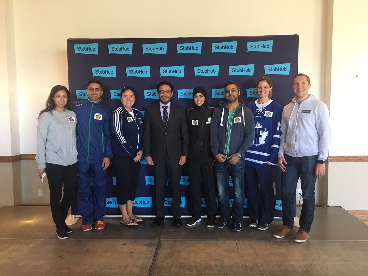 hockey4youth's tweet image. Amazing day thx to @StubHubCA at our first skate w/ @FatimaAl_Ali @CarlzCampbell &amp;amp; #VickySunohara. @UAEConsulateTO #hockey4youth