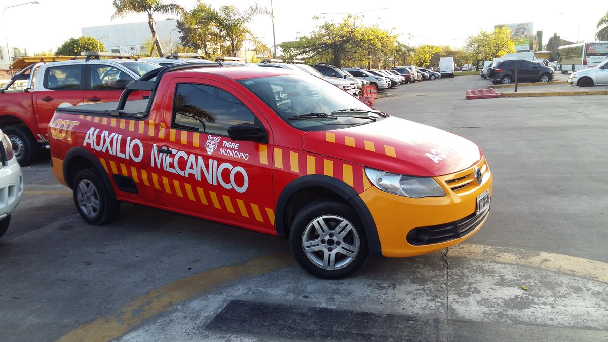 SpinelliFabian's tweet photo. Recien llegado del taller de ploteado el nuevo #MovilLogistica de la #SubsecretariaOperativa #COT 
#LogisticaCOT https://t.co/A4zGuAEtAx