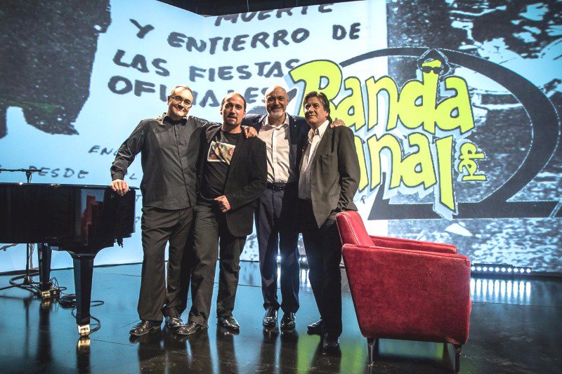 canalsaturnoATV's tweet photo. Preparados para recibir a toda una institución musical en Zaragoza? #CanalSaturno #LaBandaDelCanal #FiestasDelPilar #prepilares #tradiciones https://t.co/aGmdHshKI9