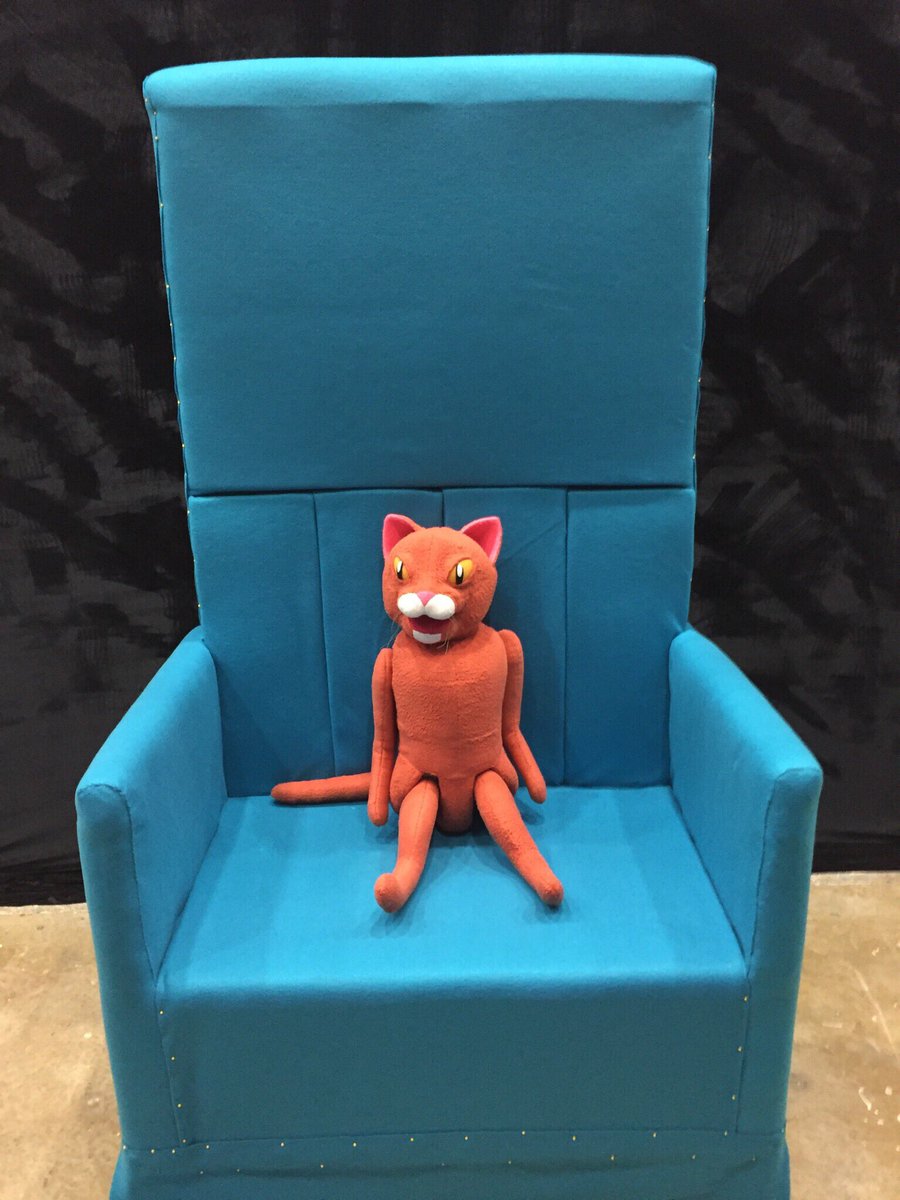 StrangeTails's tweet photo. Rufus is ready for his closeup. #StrangeTails #CuriousCats #HalloweenCat https://t.co/z72wEkyxNr