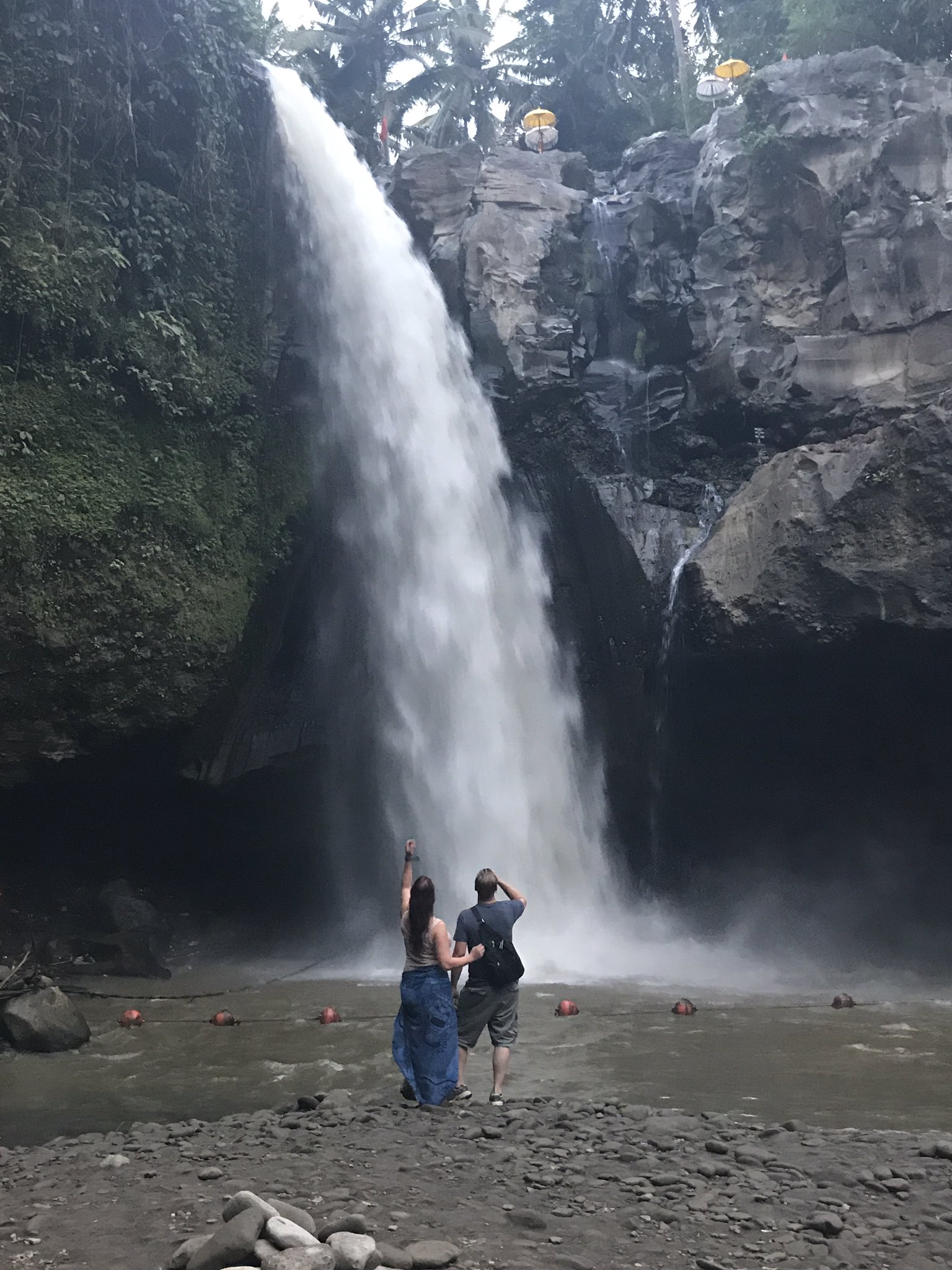 3 pic. Bali is so cool! https://t.co/Austwk0249