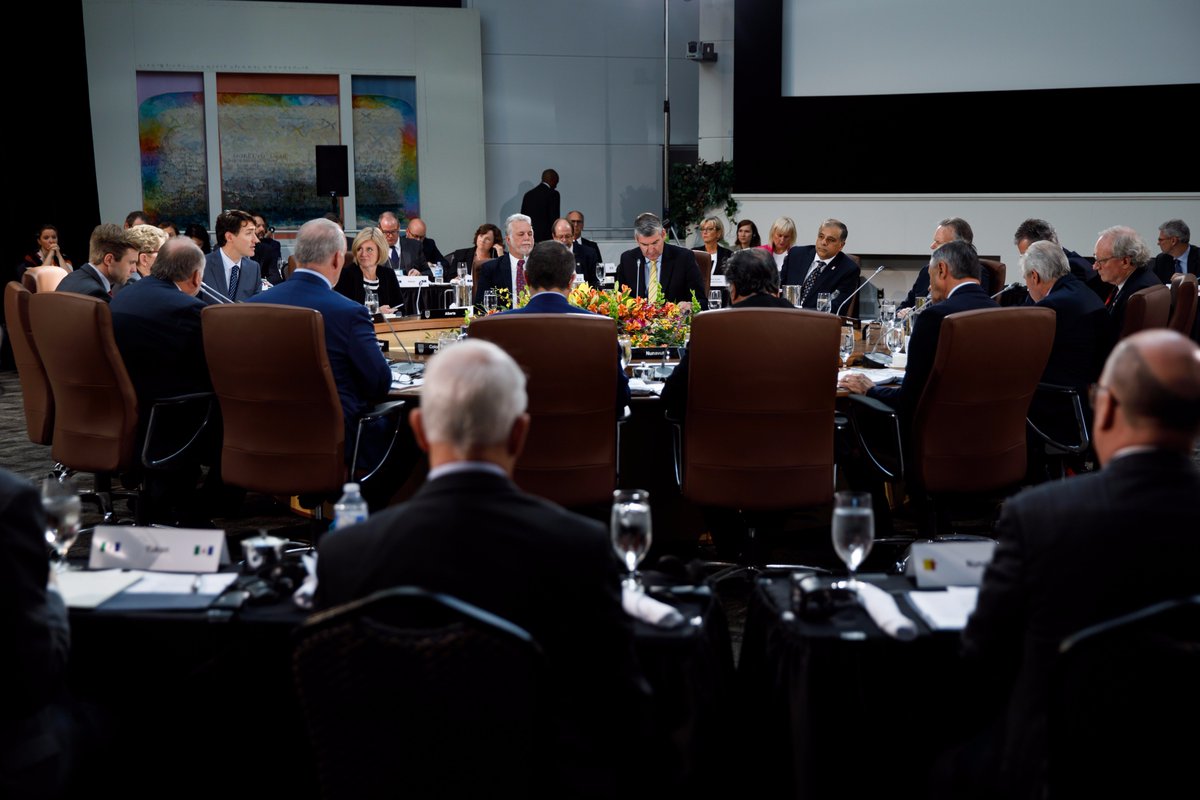 JustinTrudeau's tweet photo. Cet après-midi, j’ai parlé avec les premiers ministres de nos priorités communes pour le Canada et les Canadiens : https://t.co/SMAazWSDkG https://t.co/T2XX6c9frb