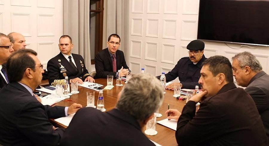29MAR - Dictadura de Nicolas Maduro - Página 19 DLPyIv7XUAAMF8F