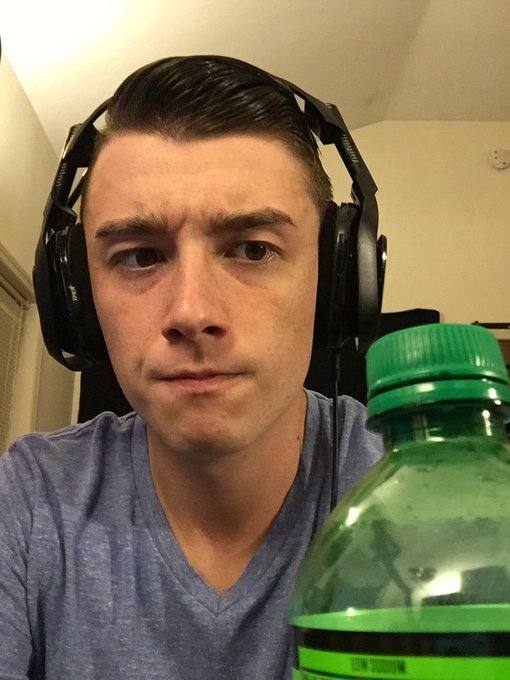 Mountain Dew, Pumpkin Cookies, #FortniteBattleRoyale   ***   https://t.co/hOm61qFPC1    ***  #SupportSmallStreamers<a href="/tag/fortnitebattleroyale"class="tags">#FortniteBattleRoyale</a><a href="/tag/twitch"class="tags"><span>#twitch</span></a><a href="/tag/supportsmallstreamers"class="tags"><span>#supportsmallstreamers</span></a>