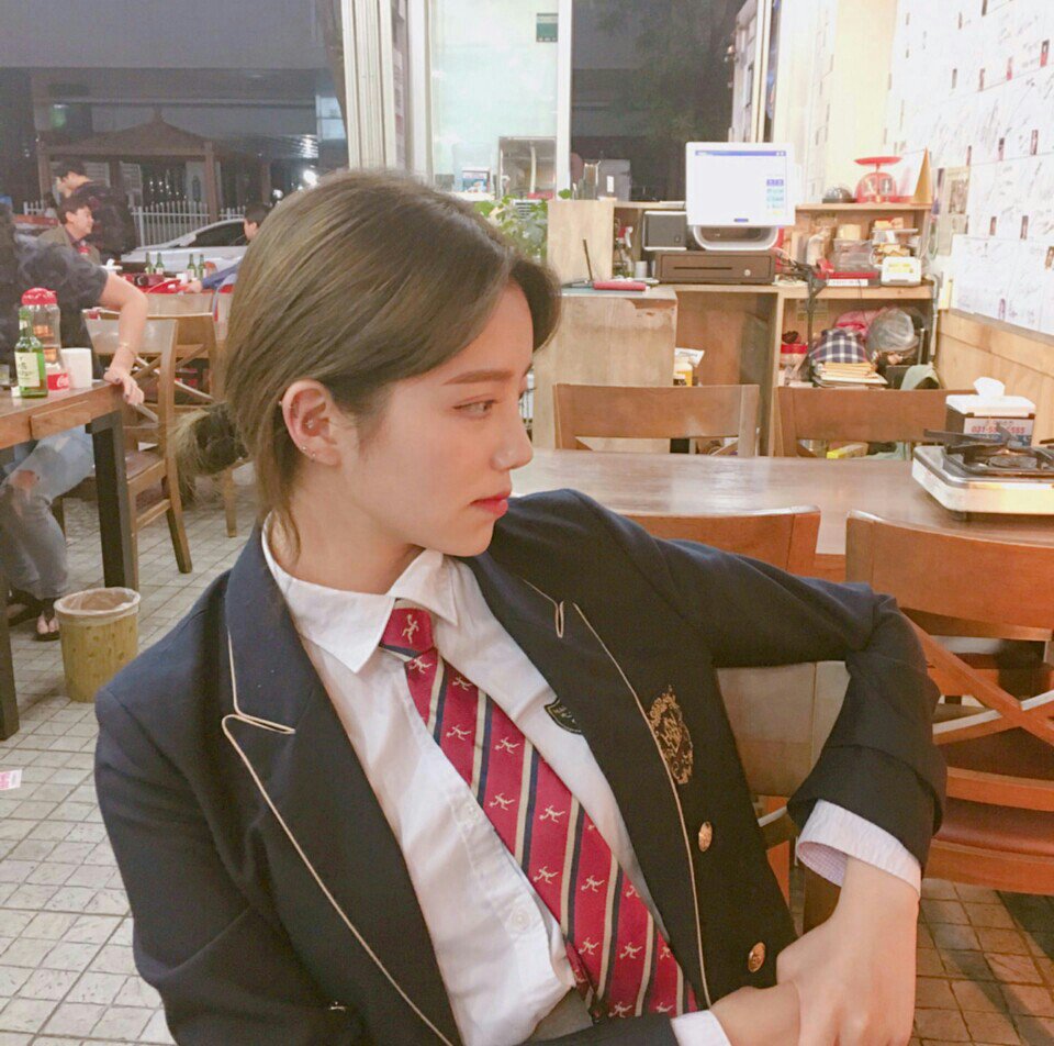 pretty_girl_all's tweet photo. 익명제보 👉 빈하늘 https://t.co/Pw60hqnmwI