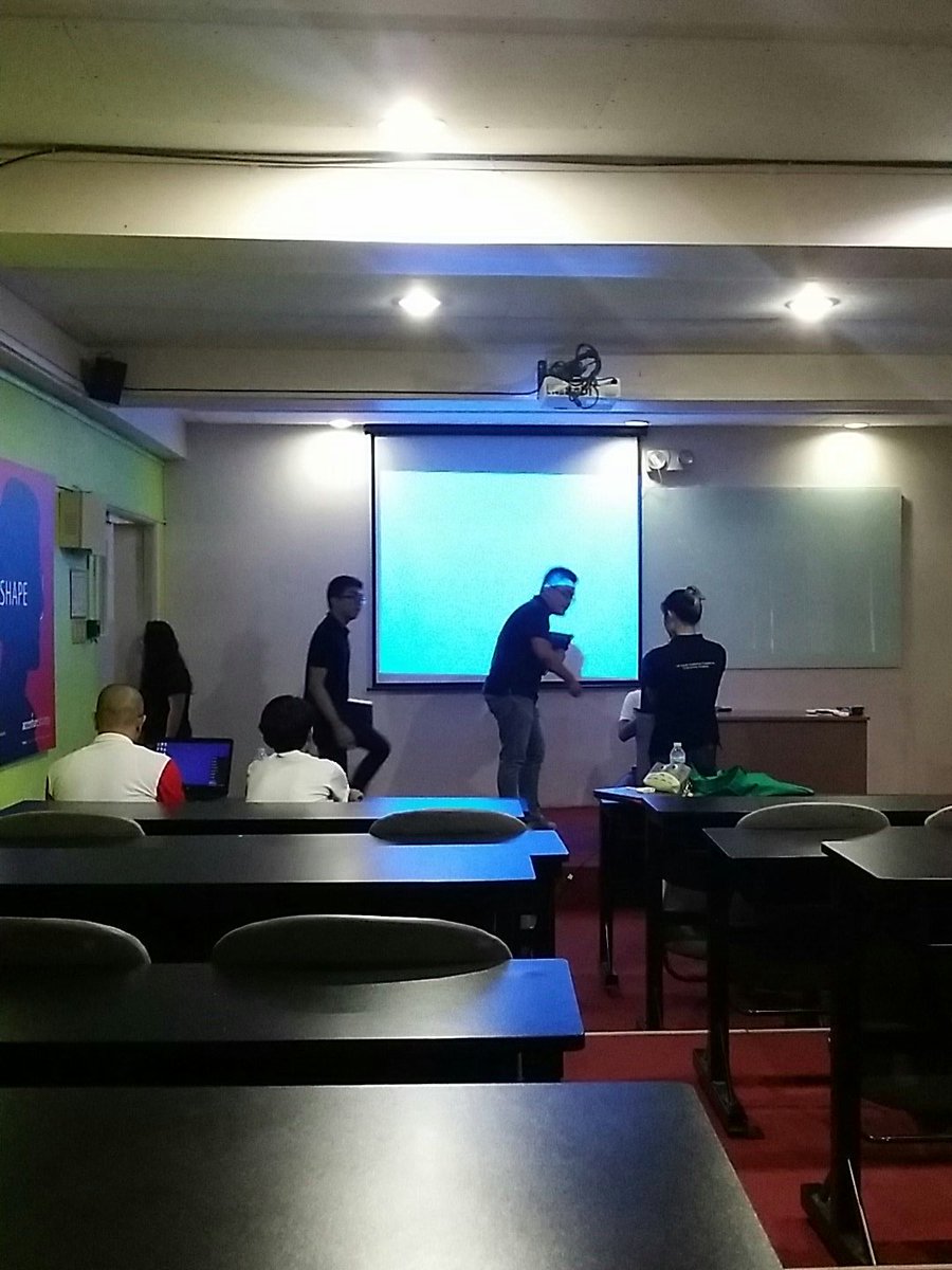 kenzojrc's tweet image. DCS seminar in a while! Come thru! Check out careerseries.upcapes.org for the schedule #CareerSeries2017 #UPCAPES