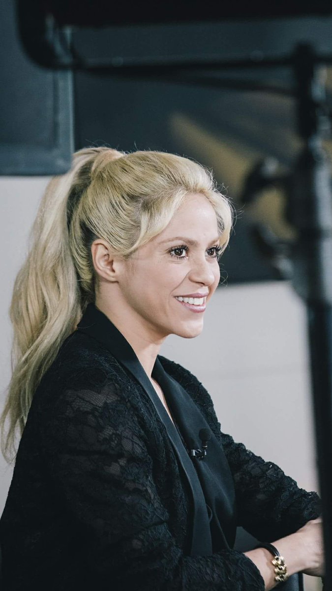 kelly_mainelli's tweet photo. @shakira #NewMusic #NewAlbum #eldorado #Shakira #shakifans #MyPopPrincess https://t.co/vq9C1MbFLL