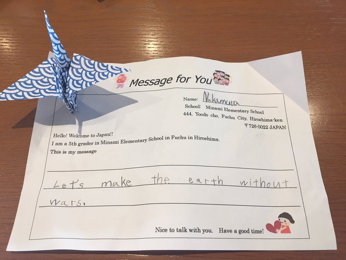 JoeyCreelman's tweet photo. At Peace Memorial Park G5 student Nakamura is taking action - help spread his message! #STP #peacefulconflictresolution #EALrisktaker https://t.co/CWH4qlJCyg