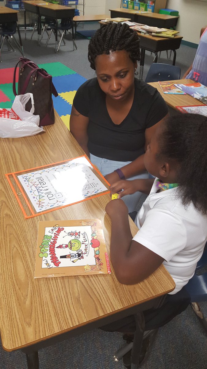 nelsonsnook104's tweet photo. Killian Family Literacy Night! #2nfgraderocks #luv4learning #itsafamilything @Killian_STEAM https://t.co/BFeZMwwkWe