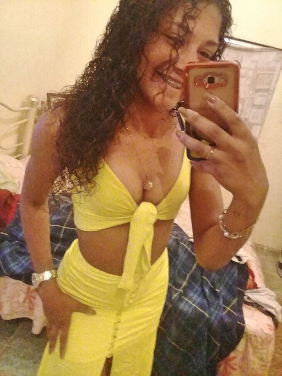 MiraoPara's tweet photo. Na duvida vai todass 😏 https://t.co/z4Sio9lbQR