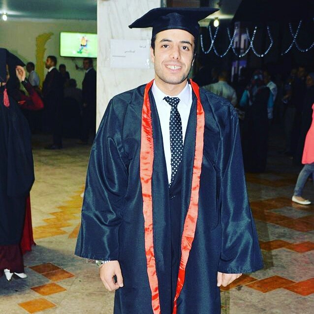 ahmedemaaaaaad's tweet photo. #finally_graduated
#FCES2017
#الحمد_لله https://t.co/75dsW9K9OZ