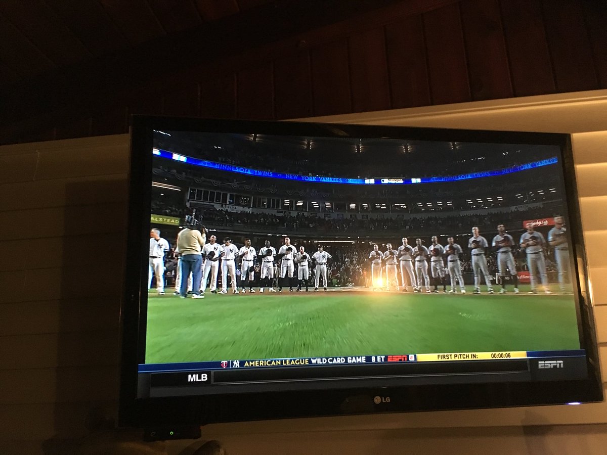 davemorris921's tweet photo. Not one player took a knee in protest of anything, but then it is America s sport⚾️ https://t.co/yoWsAag5aj