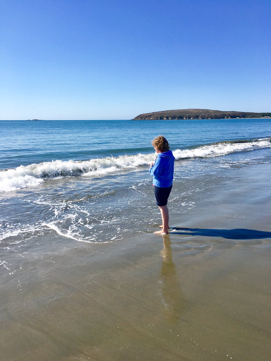 VHS_Crushers's tweet photo. Ms. Kvidahl's class had a great time at the beach today! https://t.co/VRfcV4nx7d
