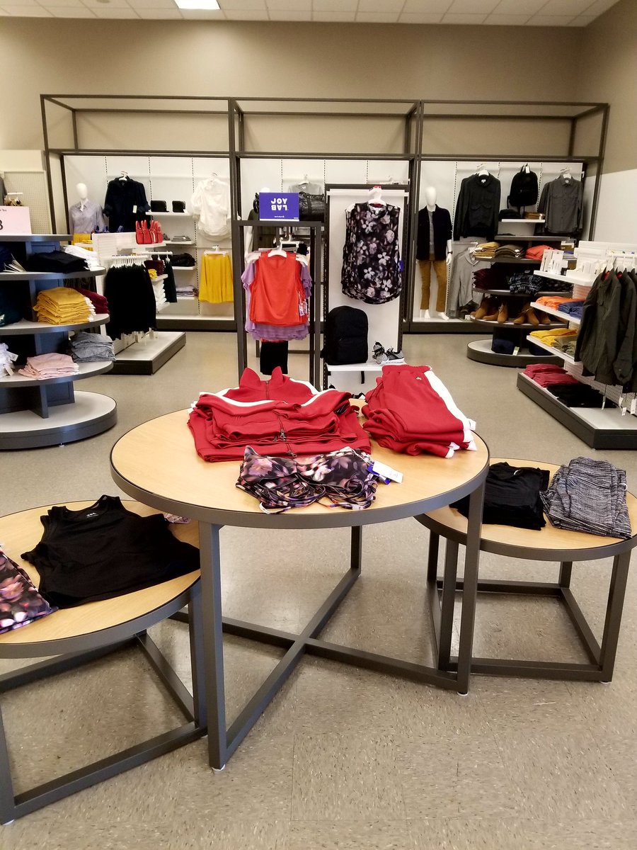 BrittneyT1961's tweet photo. Sneak peak of our Brand Space at #T1961 #VMG #VMTL https://t.co/mGDpeeMt83