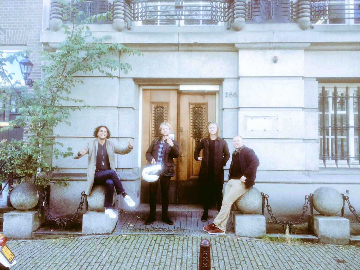 Moving into our new office today!! #startups #TravelTuesday