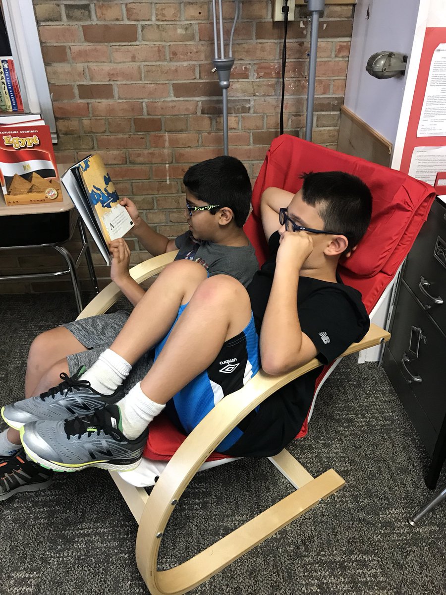 DeeJohnson tweet media