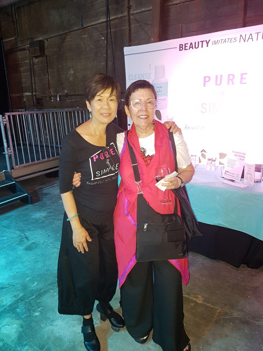 PureAndSimpleCA's tweet photo. Our co-founder @engjeanius with a guest at #designforward2017 Finals at @EDITDX ✨✨ https://t.co/OOzuhwCQrd