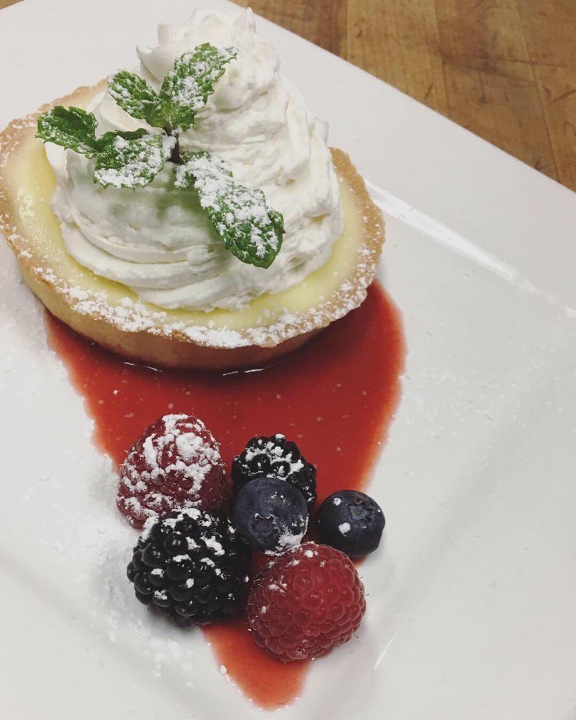 VolterraBallard's tweet photo. Have a sweet tooth? Look at this beauty! https://t.co/GhGIvvx2Na