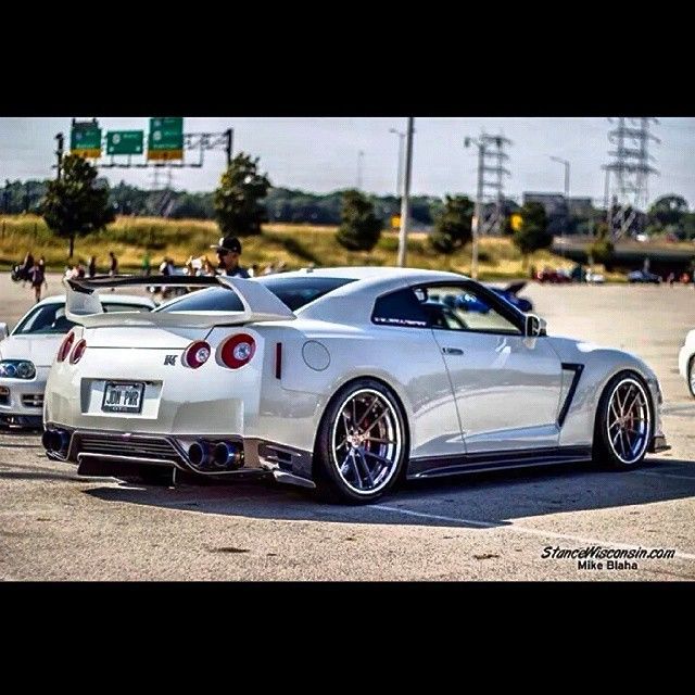 everyday_WOT's tweet photo. @StanceWisconsin Representing! #stanceWI #GTR #SupraCreeping #pedaldown #everydayWOT https://t.co/XyjPKY7oiV