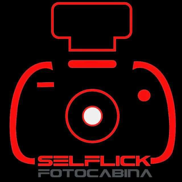 selflick_cba's tweet photo. @josedpalazzo @agus_raca @Cosquin_Rock  https://t.co/I6LlaAHw5I