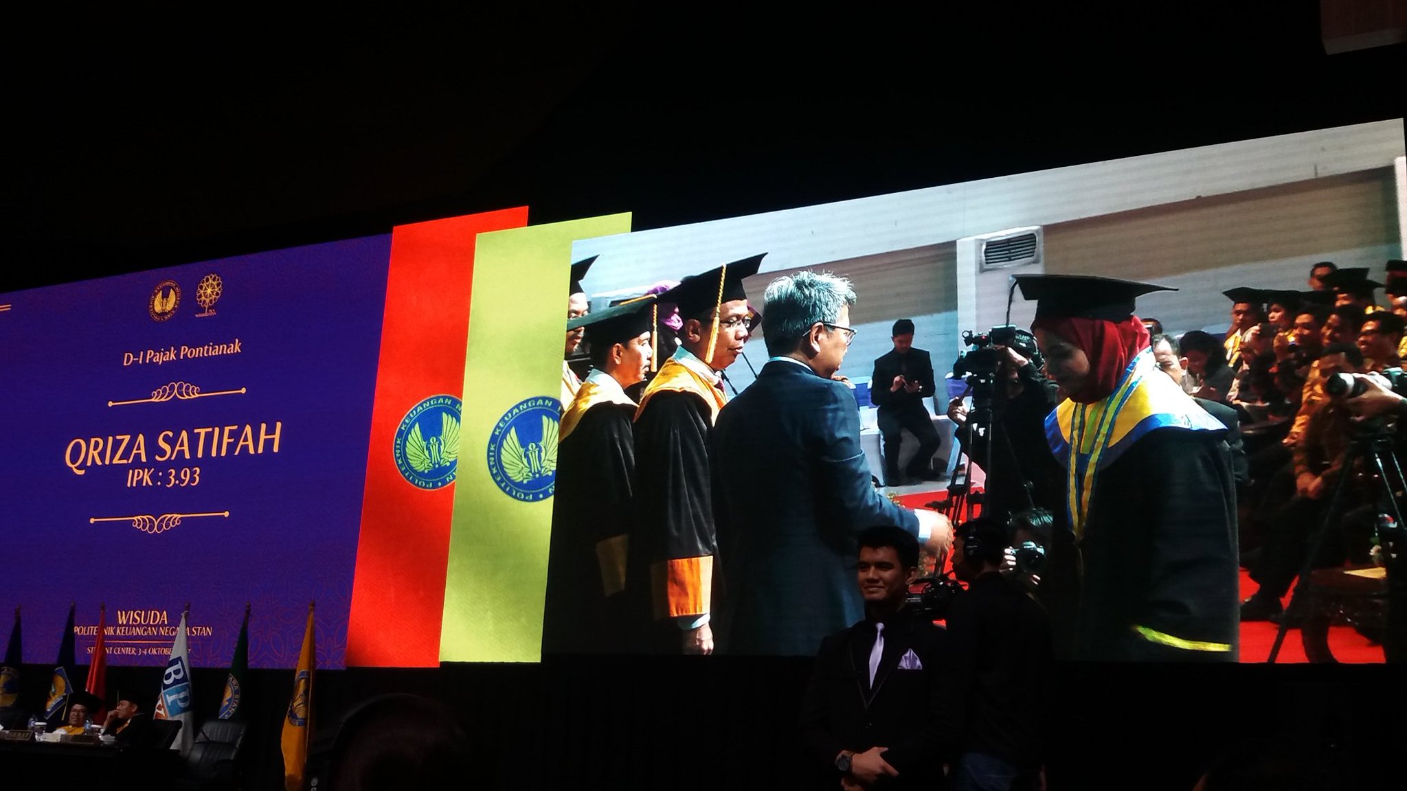 PKN STAN on Twitter "Selamat kepada wisudawan lulusan terbaik Program Diploma 1 PKN STAN 2017 WISUDAPKNSTAN SIAPMENGABDI KERJANYATA… "