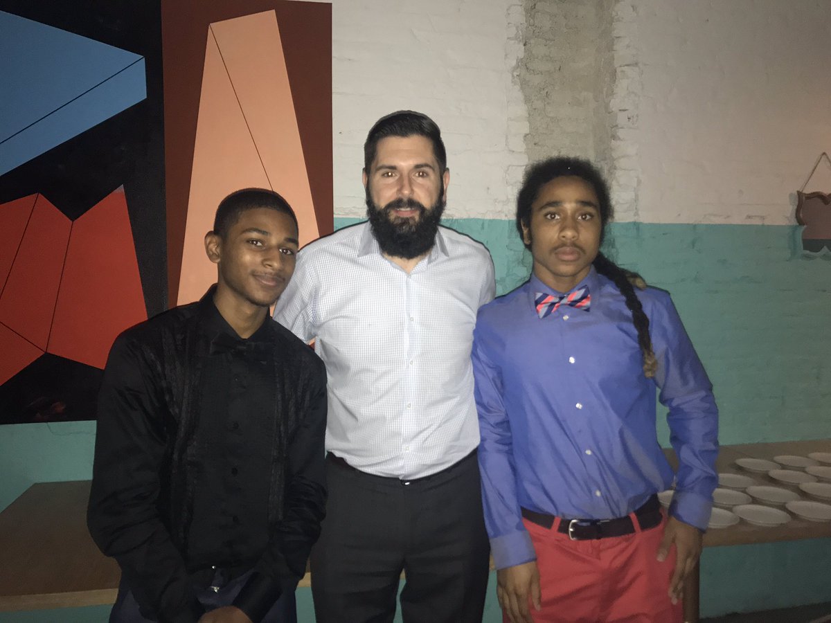 FEFNYC's tweet photo. 2 #FFHS students got the chance of a lifetime to attend opening night of #WD50 by @wyliedufresne thanks to @HowardHughesCo #SeaportFoodLab https://t.co/6vgfg93O6k