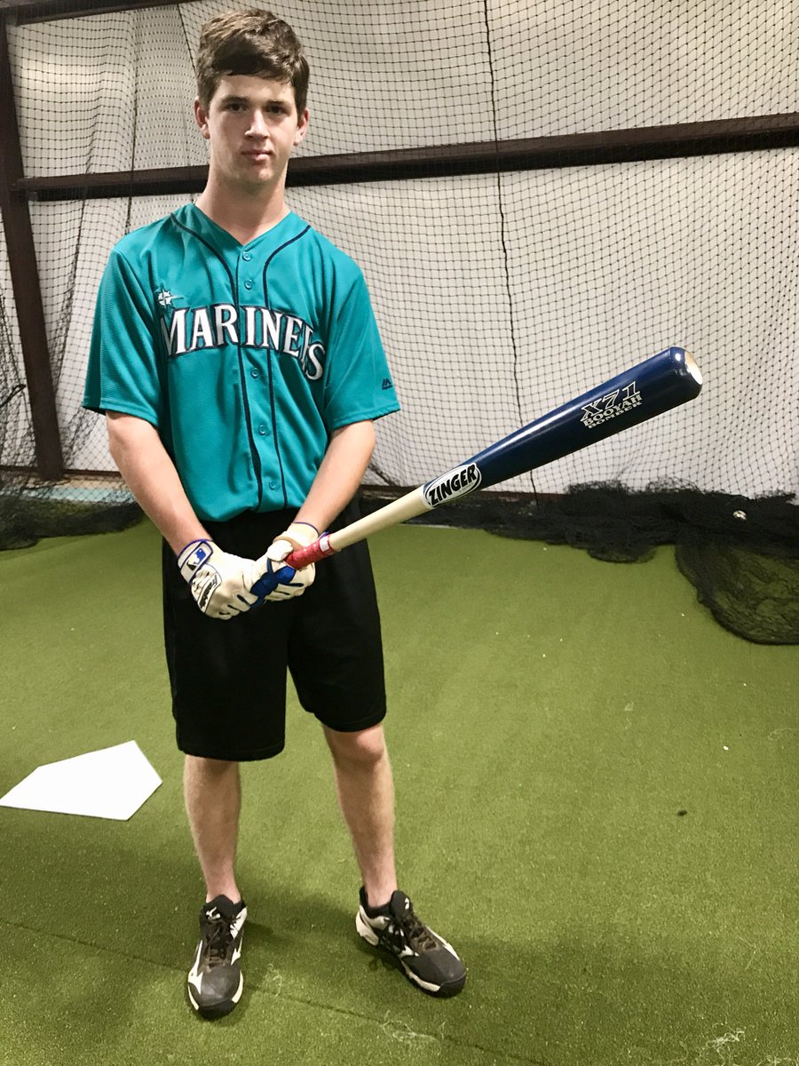 Blake ‘Bringing the Wood’ with custom <a href="/zingerbats/">Zinger Bats</a> 33” BooYah Bomber Bat.  <a href="/SteveKent34/">Steve Kent</a> thanks for the hookup of team bats <a href="/BooYah_Sports/">BooYah Sports</a>