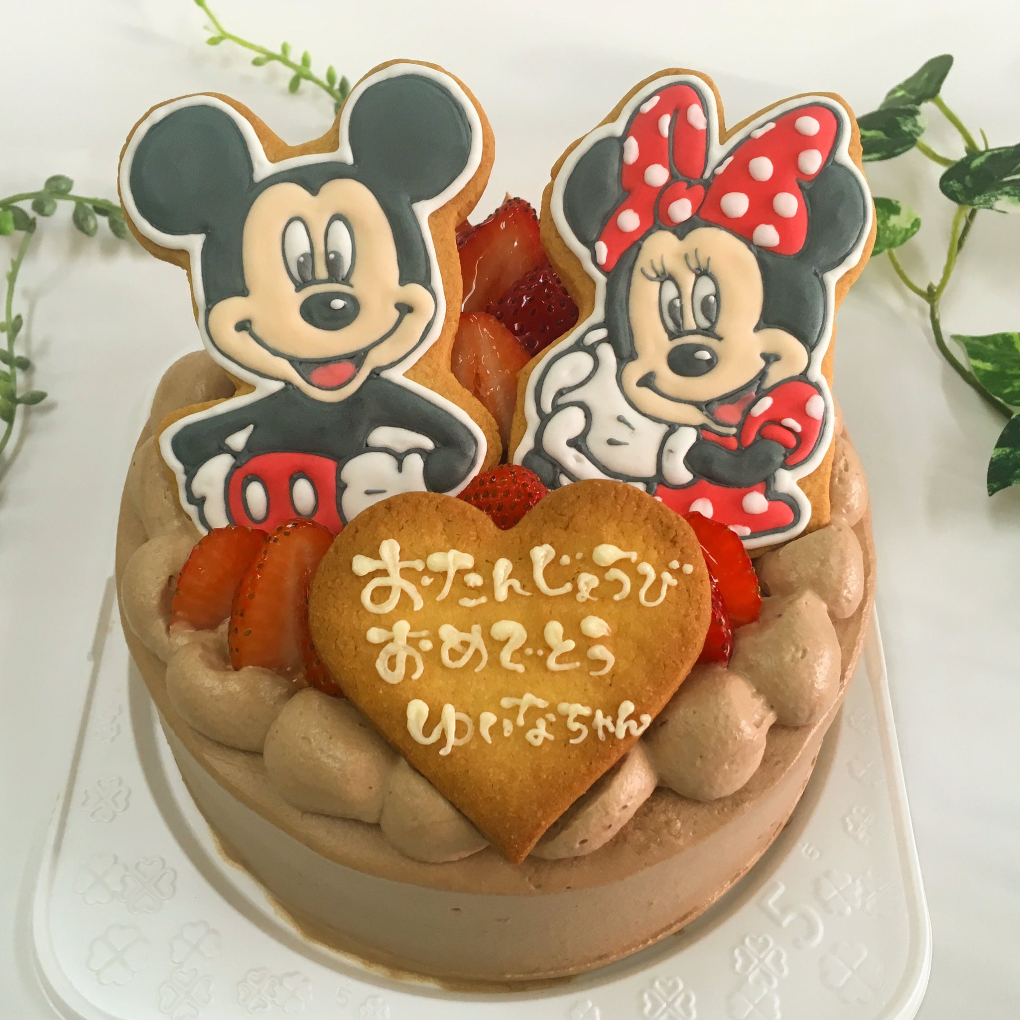 サン ヴェルジェ Pa Twitter ミッキーミニーのアイシングクッキーとチョコレートケーキです ディズニーハロウィンいきたいなぁ ありがとうございました Saintverger サンヴェルジェ Disney アイシングクッキー キャラクターケーキ オーダー