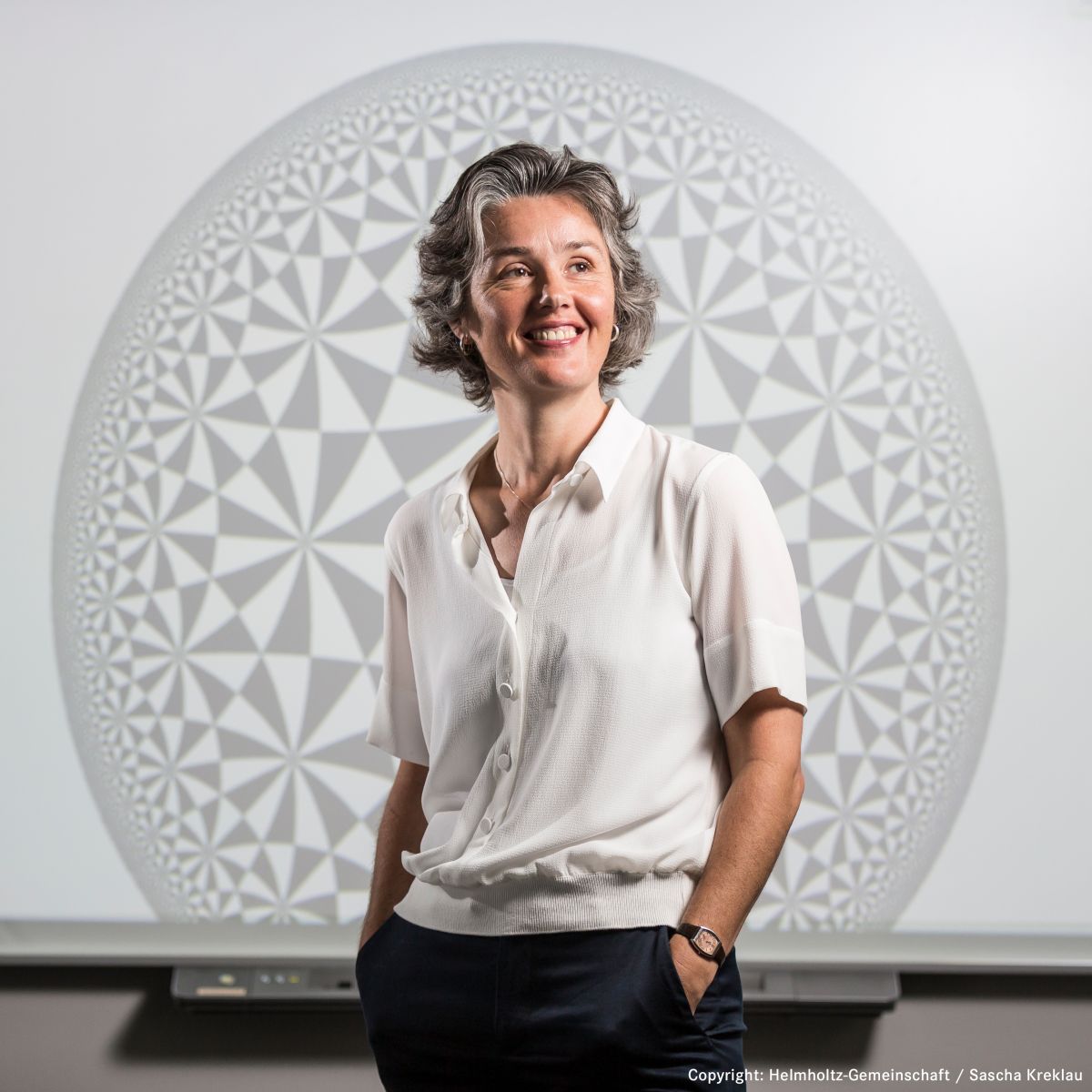 fz_juelich's tweet image. Auf dem Weg zu neuen #Quantencomputern ist eine der größten Hürden die Anfälligkeit der #Qubits für Fehler. fz-juelich.de/SharedDocs/Mel… /mb