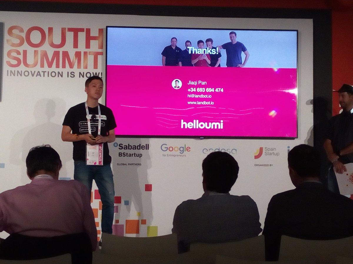 Helloumi_es's tweet photo. Howdy @Landbot_io! Es el turno de enseñar nuestros #chatbots en las presentaciones finalistas de #SouthSummit17 🤖💬 https://t.co/gIOqYpYCjA