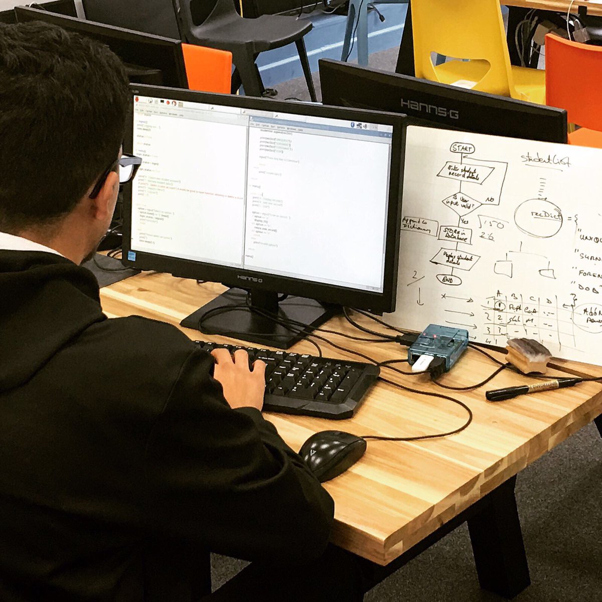 DiscoGcoding's tweet image. GCSE / A-level computer science students have projects and we can help! 💪

#InnovatingHarrow
#CodingforGCSE
#ComputerScience