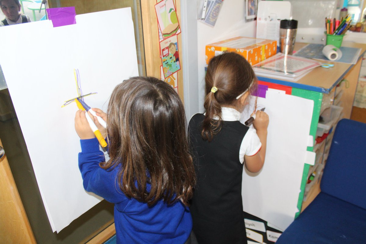 SunnyhillSW16's tweet image. #ReceptionThames have been learning to do the #Digitdance to improve their number formation.  Thanks to @ShonetteBason for the idea