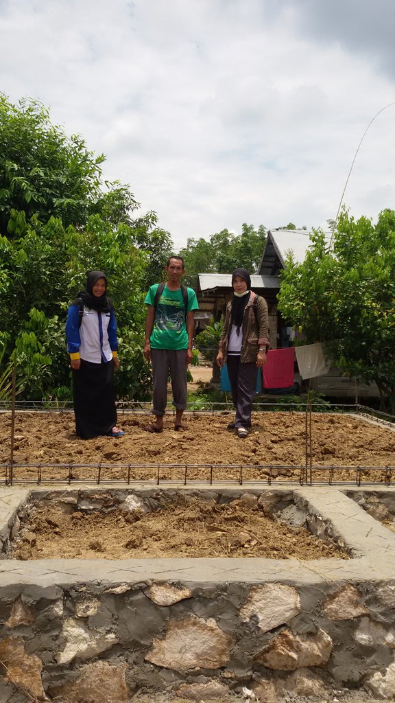 Yuniartiii2_'s tweet photo. Monev keg.gedung posyandu DD tahap 2 @jokowi @tppindonesia @EkoSandjojo #ManfaatDanaDesa https://t.co/jomlIoN2AZ