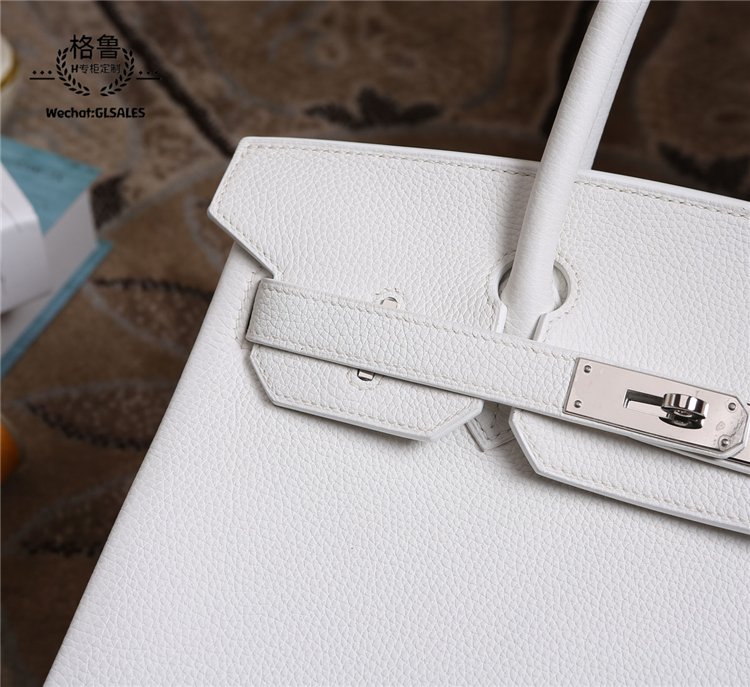 Tophandbag's tweet photo. Happy Mid-Autumn festival!
Customer order, #Birkin 30 full hand sewing Togo import small ox skin 01 Blanc silver buckle #handbags #北京 #香港 https://t.co/kLCi0FY9gP