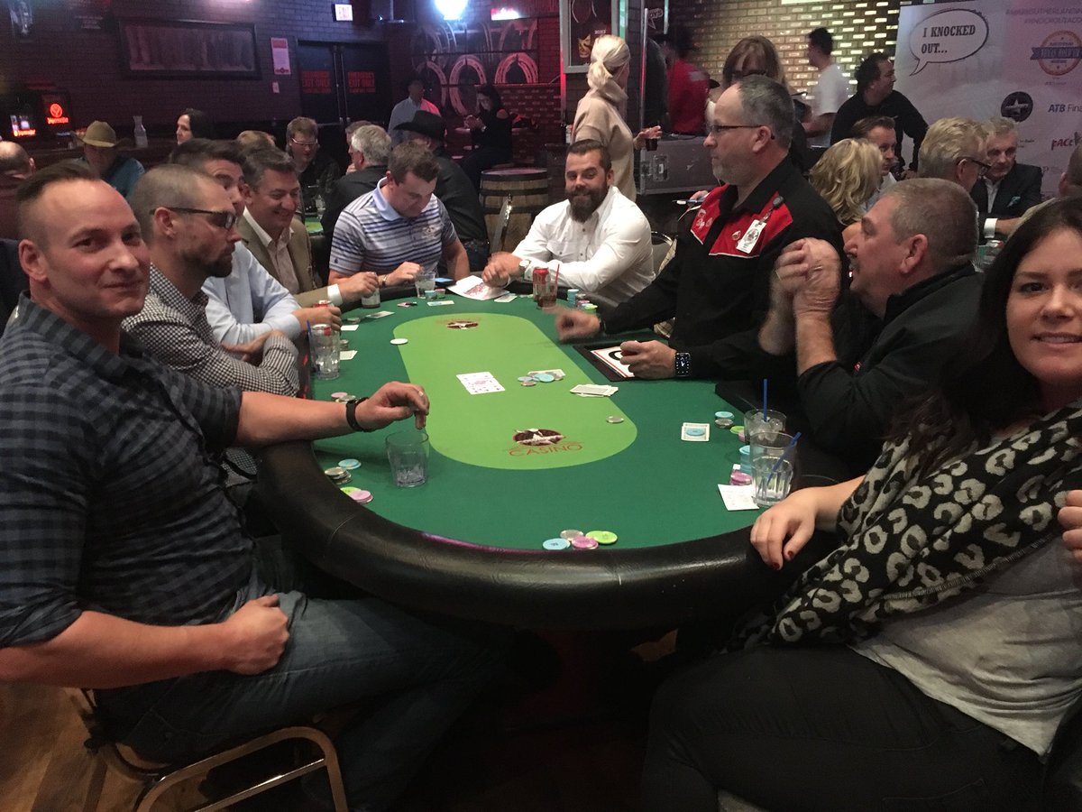 Thanks to my awesome table for an entertaining evening! Made it 2hrs but Rob was able to #knockoutacowboy!
#marksutherlandinvitational