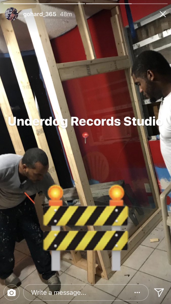 Ap_SOULJA305's tweet photo. My studio under construction ๐ง๐ง๐ง man I love my team #Ap4LIFE https://t.co/YWEAeOT1ls