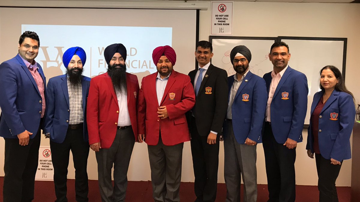 gurbhalinder_s's tweet photo. Powerful session and a great time at the Toronto office with these champion leaders @therealwfg  #buildingbig https://t.co/7oj5xOu8go