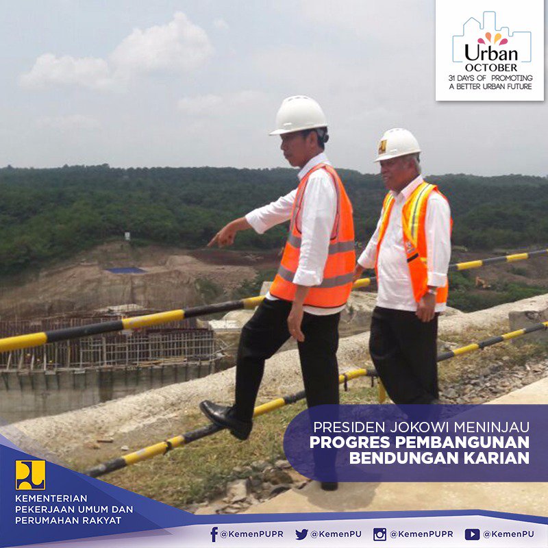 Saat ini Presiden <a href="/jokowi/">Joko Widodo</a> didampingi Menteri PUPR Basuki Hadimuljono meninjau progres pembangunan Bendungan Karian Kec.Rangkasbitung Banten