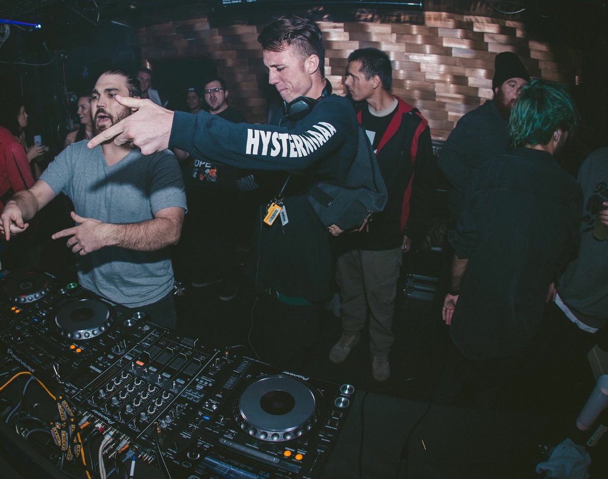 jdotsonics's tweet image. doin’ the dang thing 👈🏻😎👈🏻