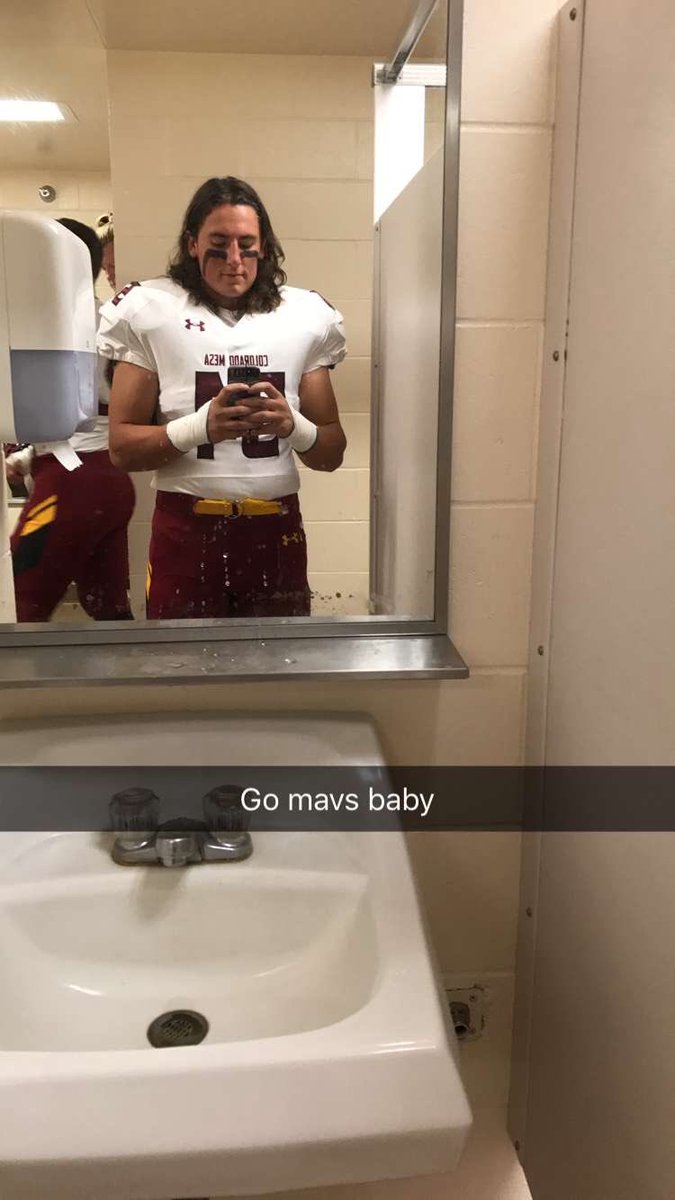 its_me_marisa4's tweet photo. Happy National Boyfriend day to my best friend with benefits!!!! https://t.co/SI4RnXOhBi