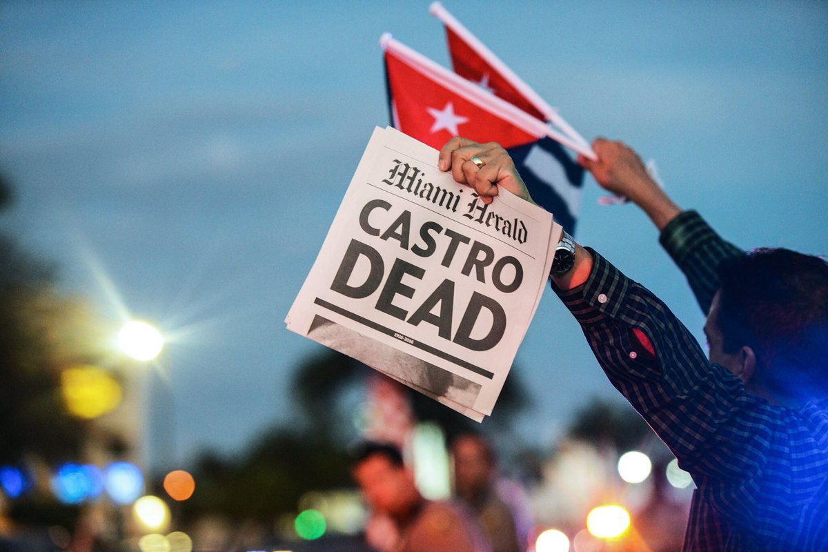 AmAvelloPhoto's tweet photo. #PhotoSeries #streetphotography #Documentary #miaminews #Cuba #castrodead @MiamiNewTimes @MiamiHerald #cubano @OceanDriveMag #freedom https://t.co/yumbo9Zbcf