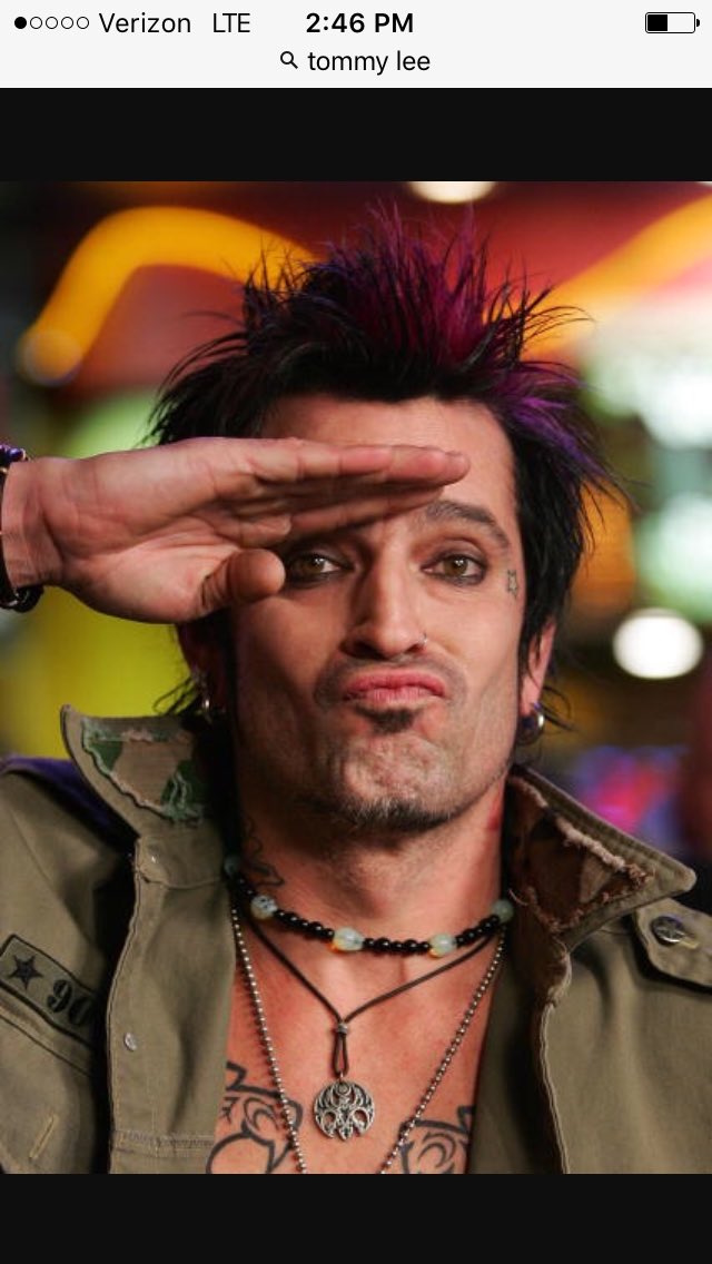 ROCKET__QUEEN_'s tweet photo. @MrTommyLand happy birthday 💓💓💓💓💓💓💓💓💓 https://t.co/6CbudCYSed