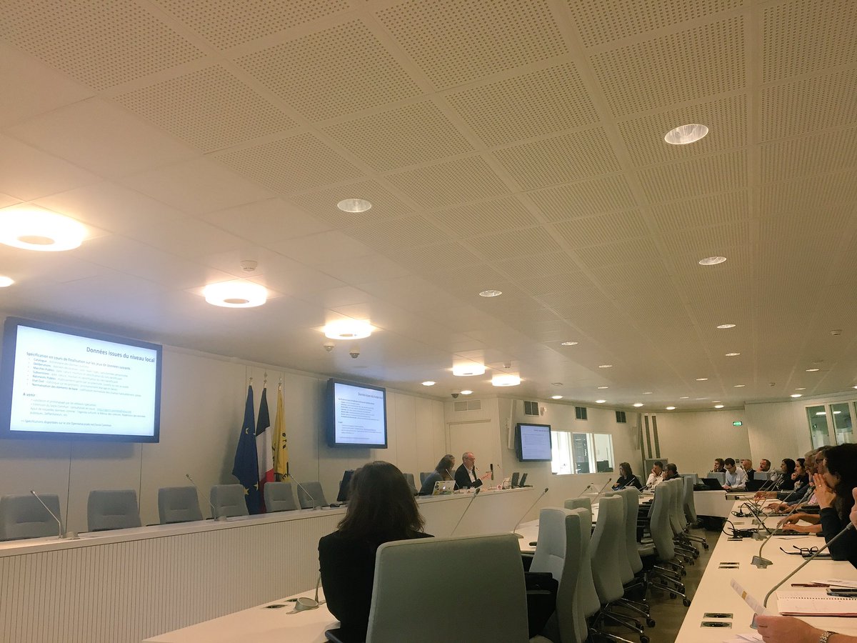 INTERCOnnectes's tweet photo. Dbt de la journee de restitution #opendatalocale à #Grenoble ! rdv pour le #happyTIC Usages de l'open data en @auvergnerhalpes #intercoTOUR https://t.co/tuMZSUgtJn