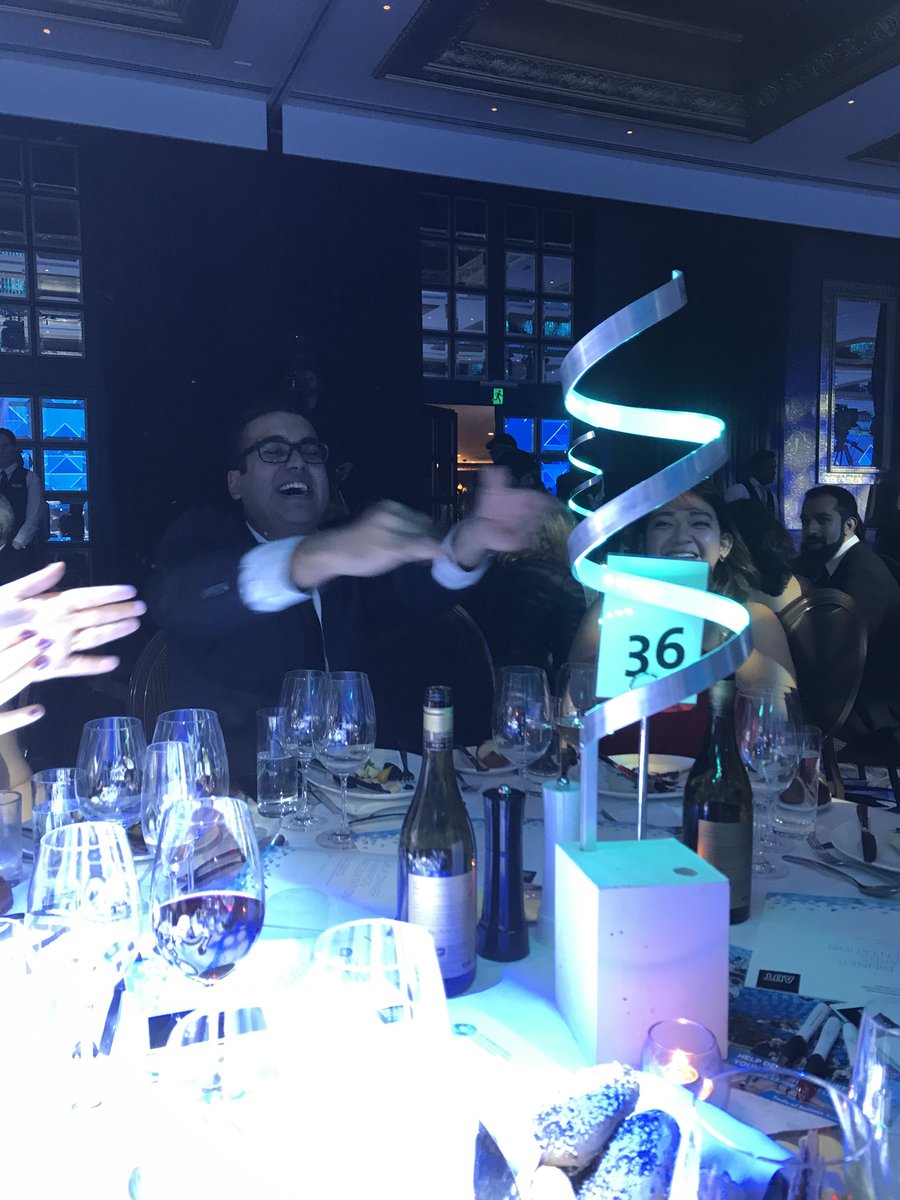 unleashedteam's tweet photo. Fancy light art is a hit at the #autbizawards with the @unleashedteam crew https://t.co/dxW2bhUQgi